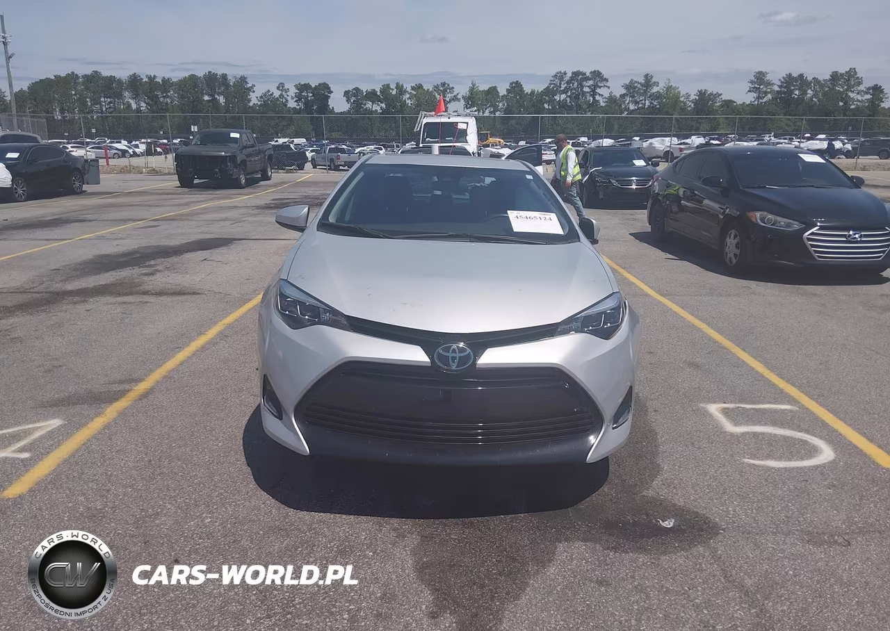 2018 Toyota Corolla Xle VIN:2T1BURHE6JC019046 - 11