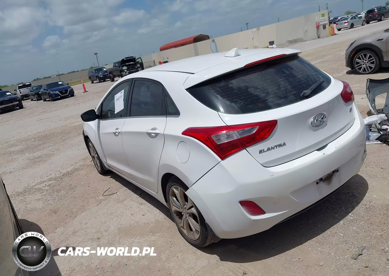 2013 Hyundai Elantra Gt VIN:KMHD35LE6DU044463 - 3