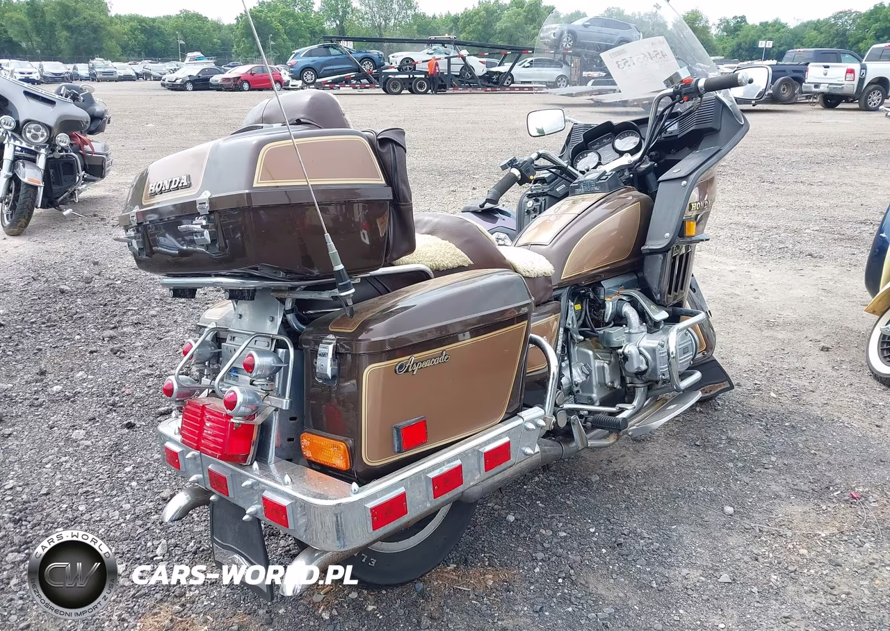 1982 Honda Gl1100 A VIN:1HFSC0227CA233487 - 4