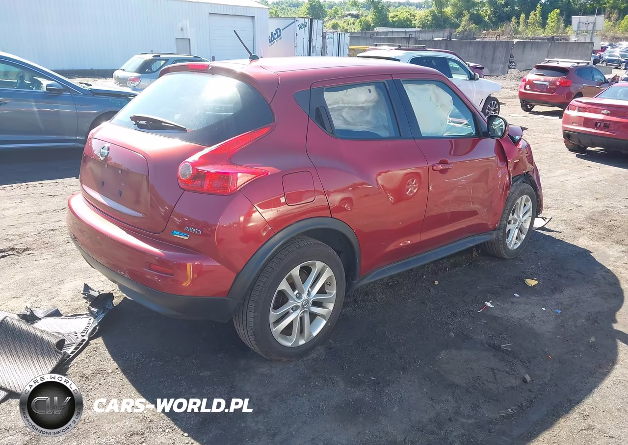 2013 Nissan Juke S VIN:JN8AF5MV2DT227074 - 4