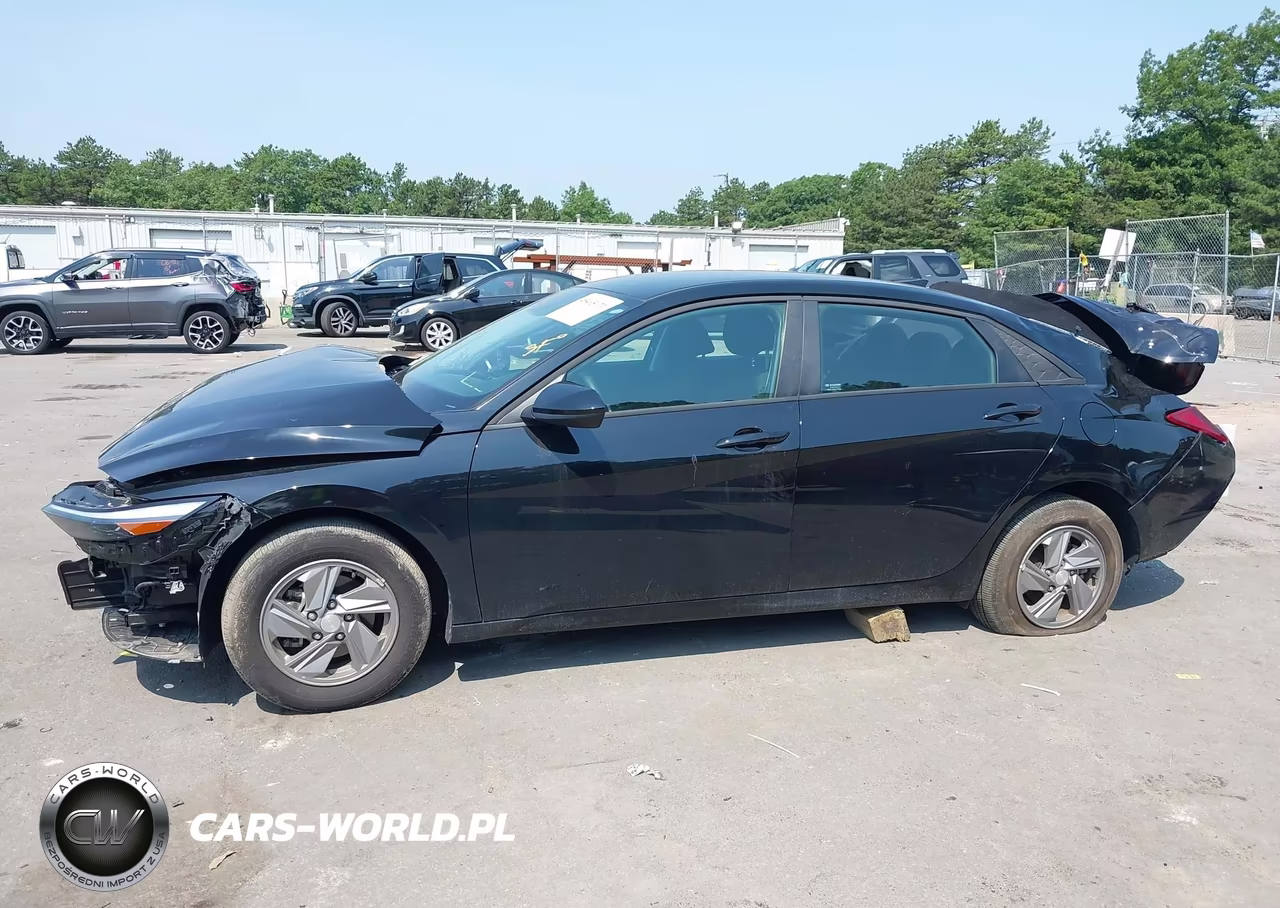 2025 Hyundai Elantra Se VIN:KMHLL4DG2SU913594 - 15