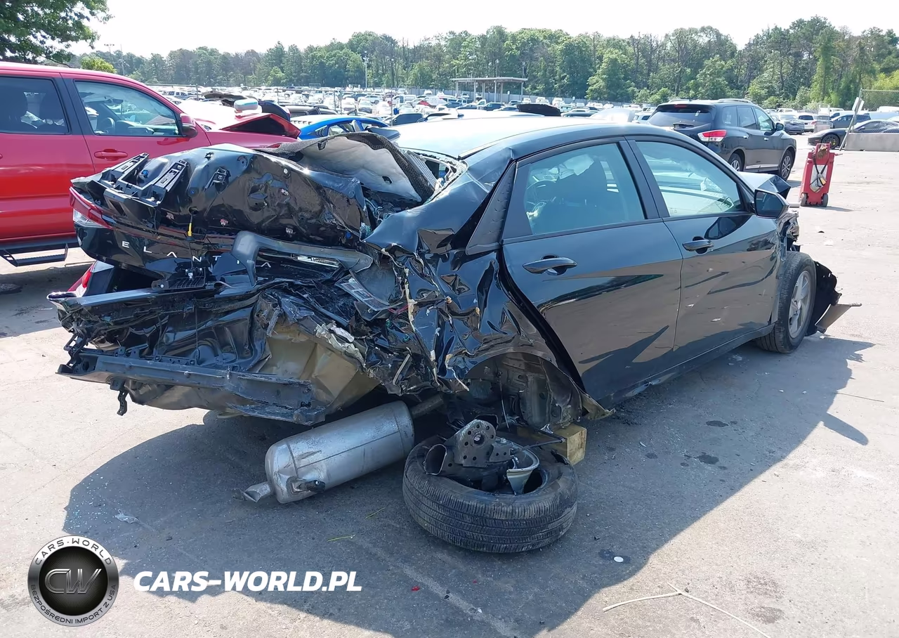 2025 Hyundai Elantra Se VIN:KMHLL4DG2SU913594 - 4