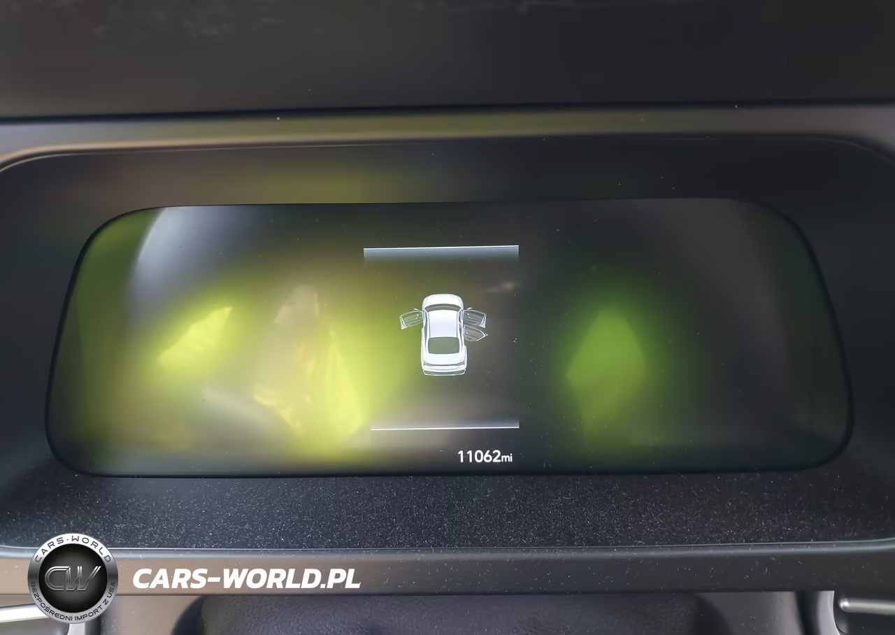 2025 Hyundai Elantra Se VIN:KMHLL4DG2SU913594 - 7