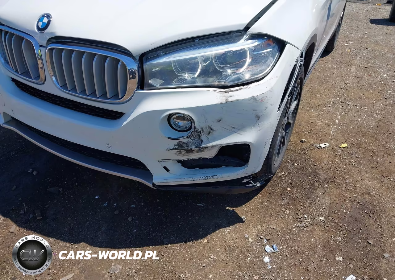 2018 BMW X5 xDrive35I VIN:5UXKR0C55J0Y02730 - 11