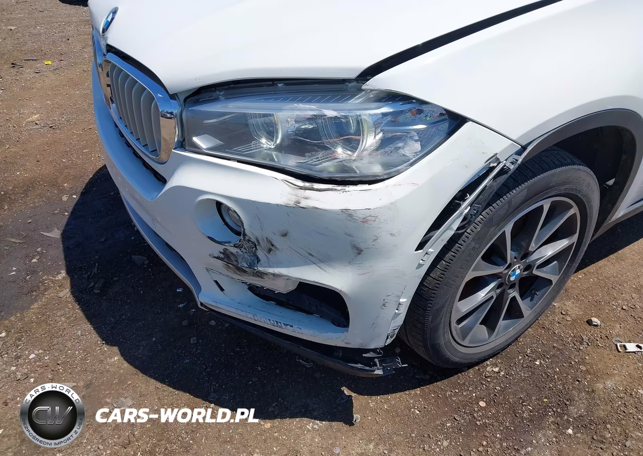 2018 BMW X5 xDrive35I VIN:5UXKR0C55J0Y02730 - 6