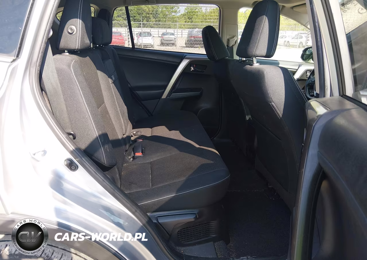 2018 Toyota Rav4 Hybrid Xle VIN:JTMRJREV4JD178470 - 8