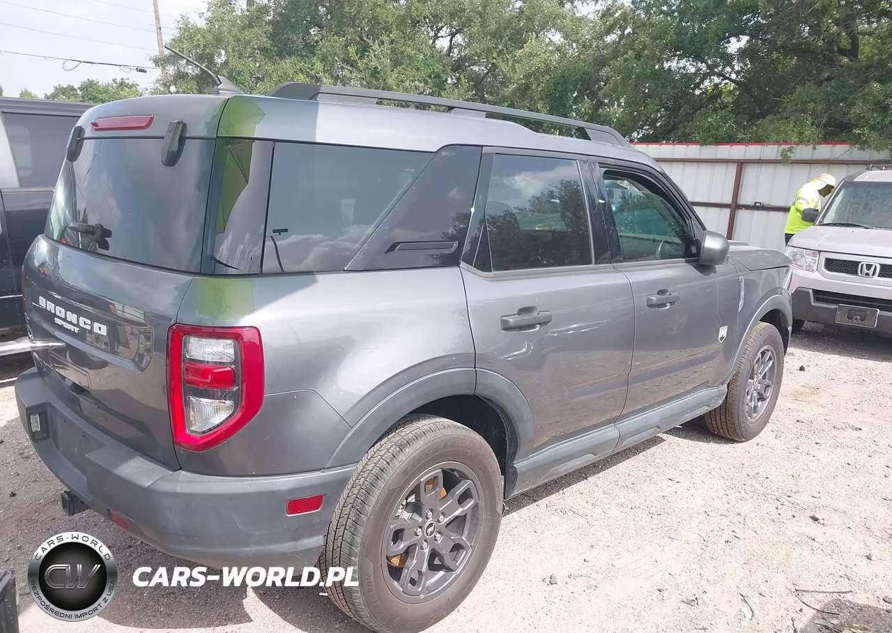 2021 Ford Bronco Sport Big Bend VIN:3FMCR9B60MRA17519 - 4