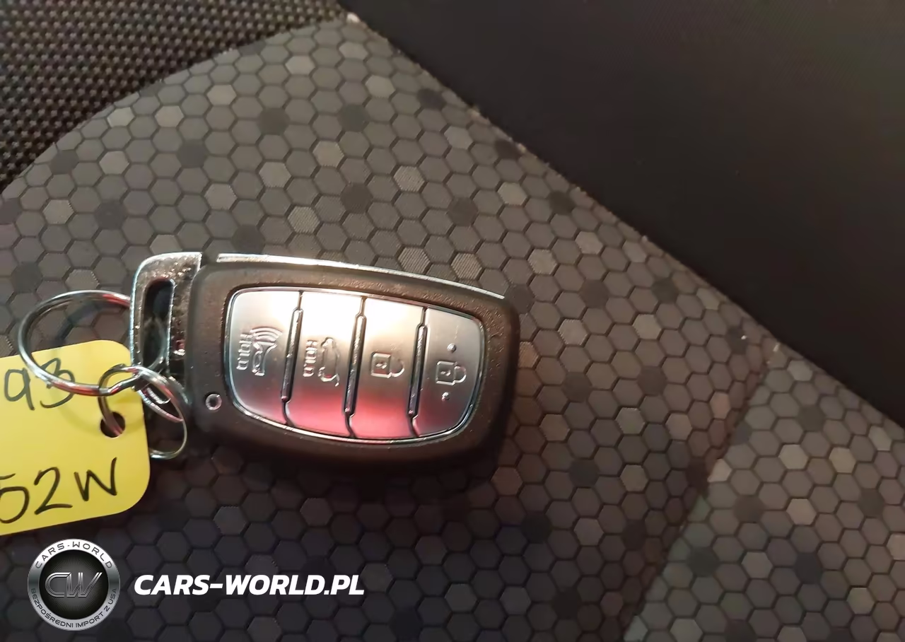 2019 Hyundai Ioniq Hybrid Blue VIN:KMHC65LC3KU108022 - 11
