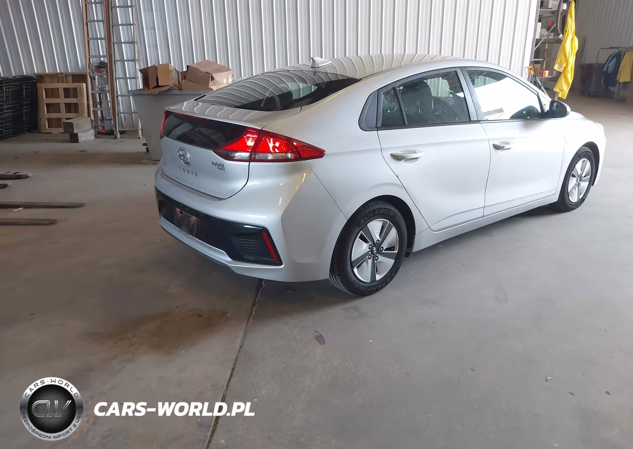 2019 Hyundai Ioniq Hybrid Blue VIN:KMHC65LC3KU108022 - 4