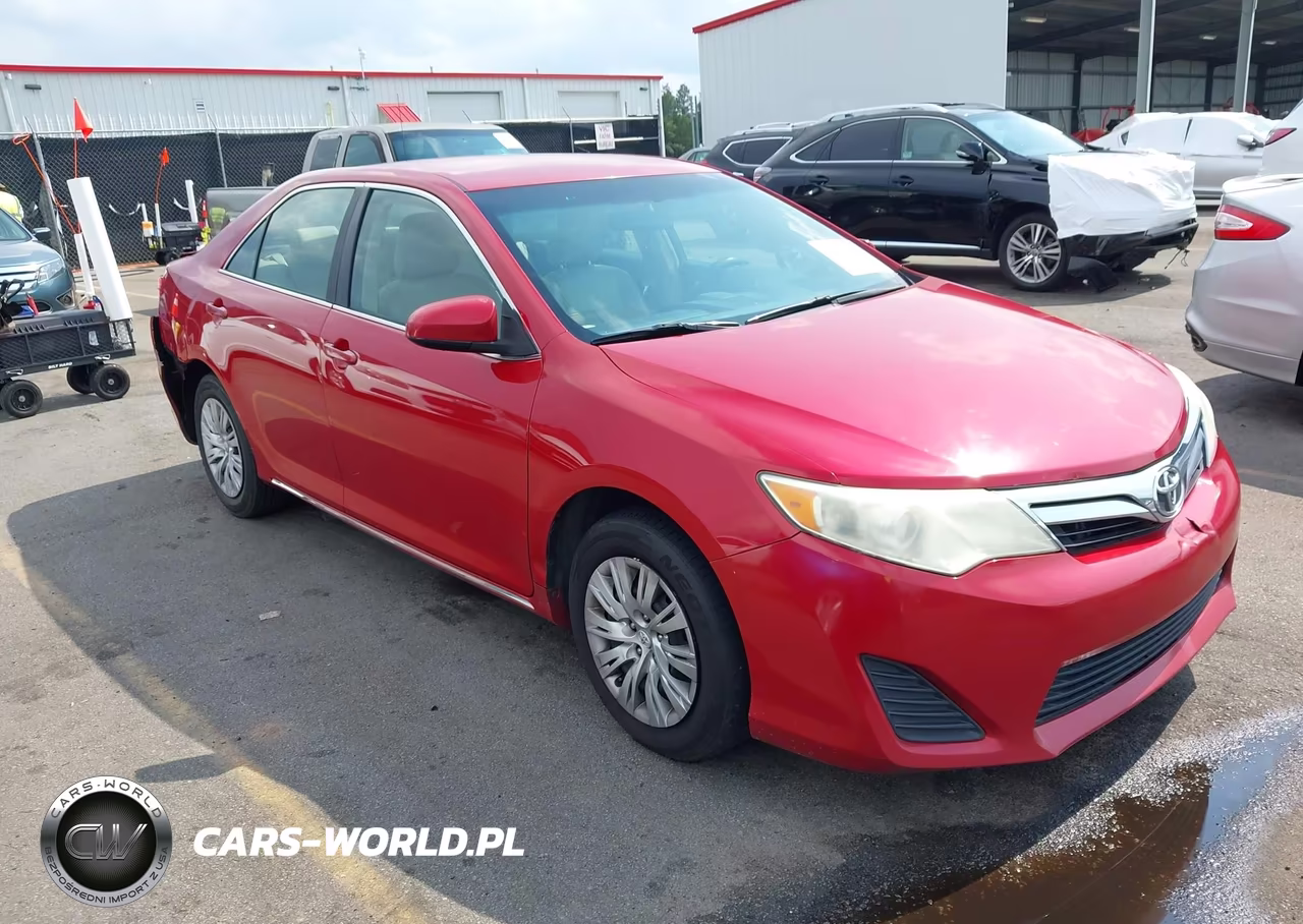 2014 Toyota Camry Le
