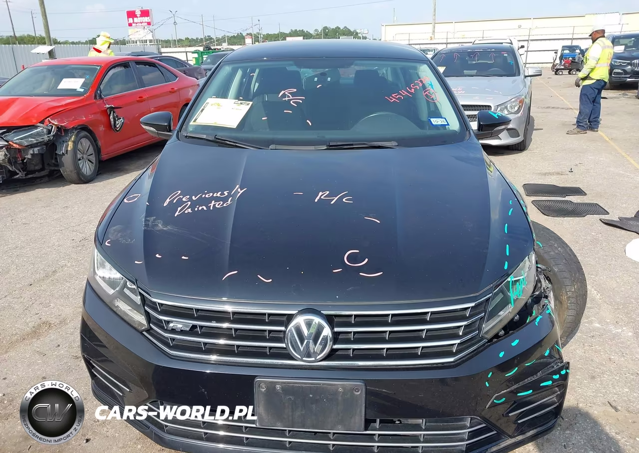 2016 Volkswagen Passat 1.8T R-Line VIN:1VWAT7A3XGC045997 - 12