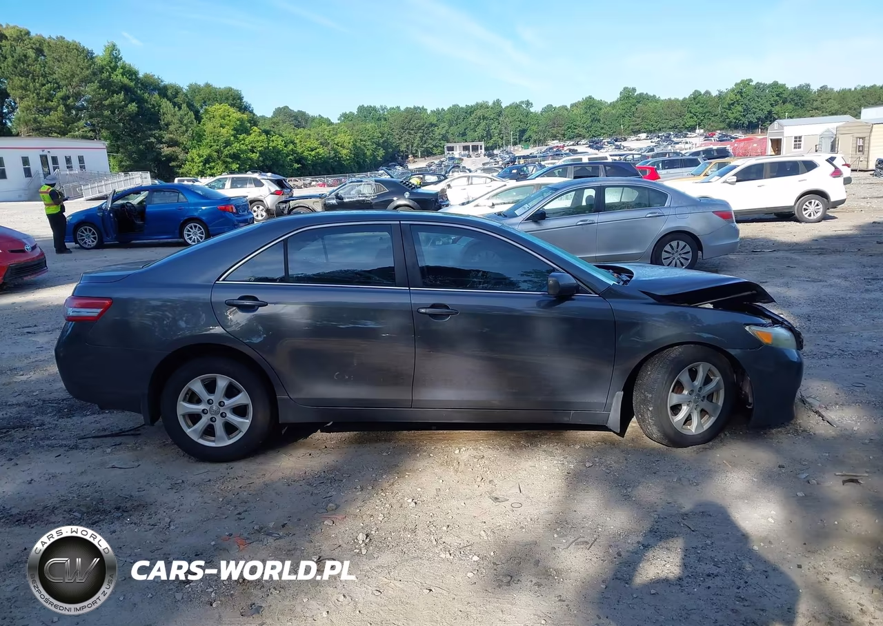 2010 Toyota Camry Le VIN:4T1BF3EK6AU053648 - 13