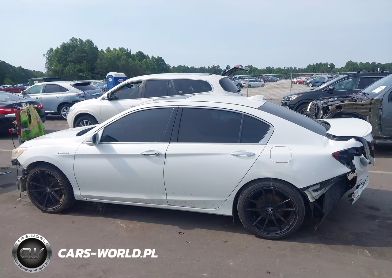 2017 Honda Accord Hybrid Ex-L VIN:JHMCR6F52HC020462 - 15