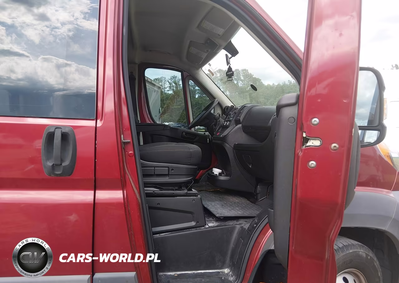 2014 Ram Promaster 1500 Low Roof VIN:3C6TRVAG1EE108256 - 5