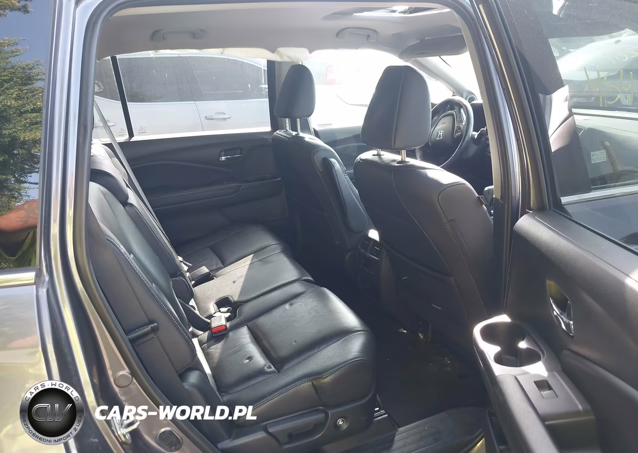 2018 Honda Pilot Ex-L VIN:5FNYF5H58JB030865 - 8