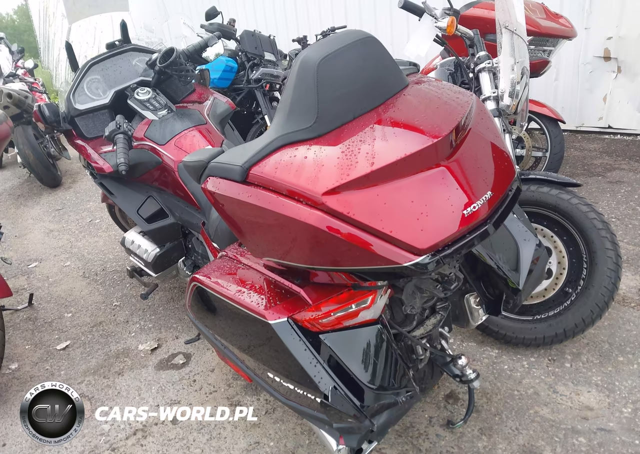 2018 Honda Gl1800 D VIN:JH2SC7972JK000233 - 3