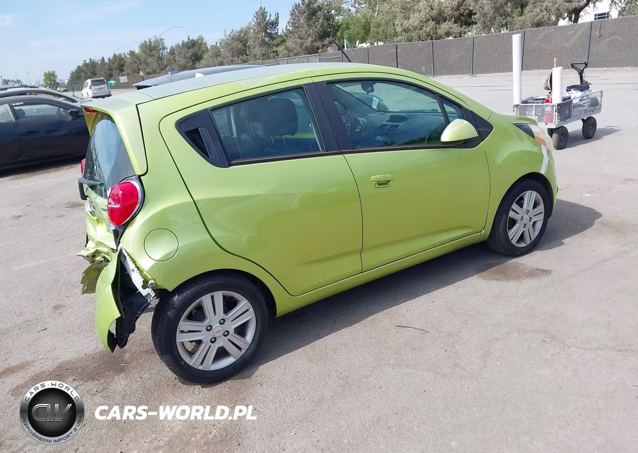2013 Chevrolet Spark Ls Manual VIN:KL8CA6S93DC568894 - 4