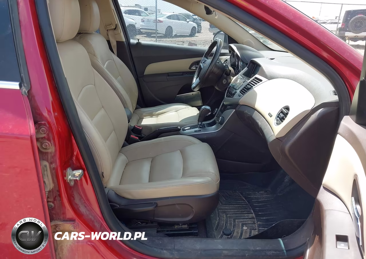 2014 Chevrolet Cruze Diesel VIN:1G1P75SZ1E7299458 - 5