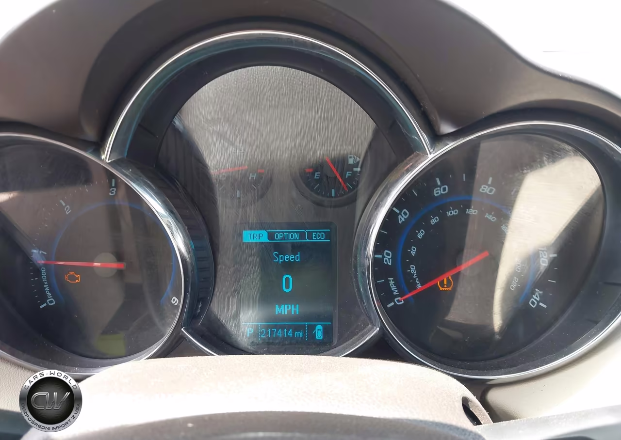 2014 Chevrolet Cruze Diesel VIN:1G1P75SZ1E7299458 - 7