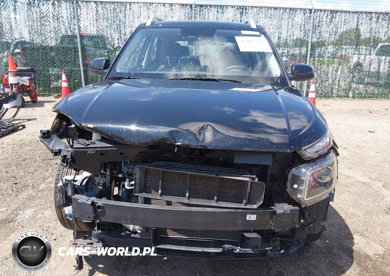 2025 Hyundai Venue Sel VIN:KMHRC8A35SU378313 - 13