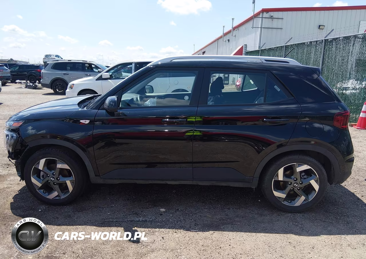2025 Hyundai Venue Sel VIN:KMHRC8A35SU378313 - 15