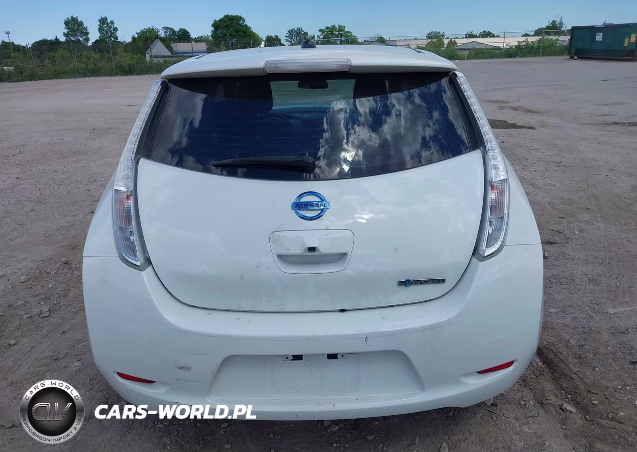 2015 Nissan Leaf S VIN:1N4AZ0CP7FC329147 - 17