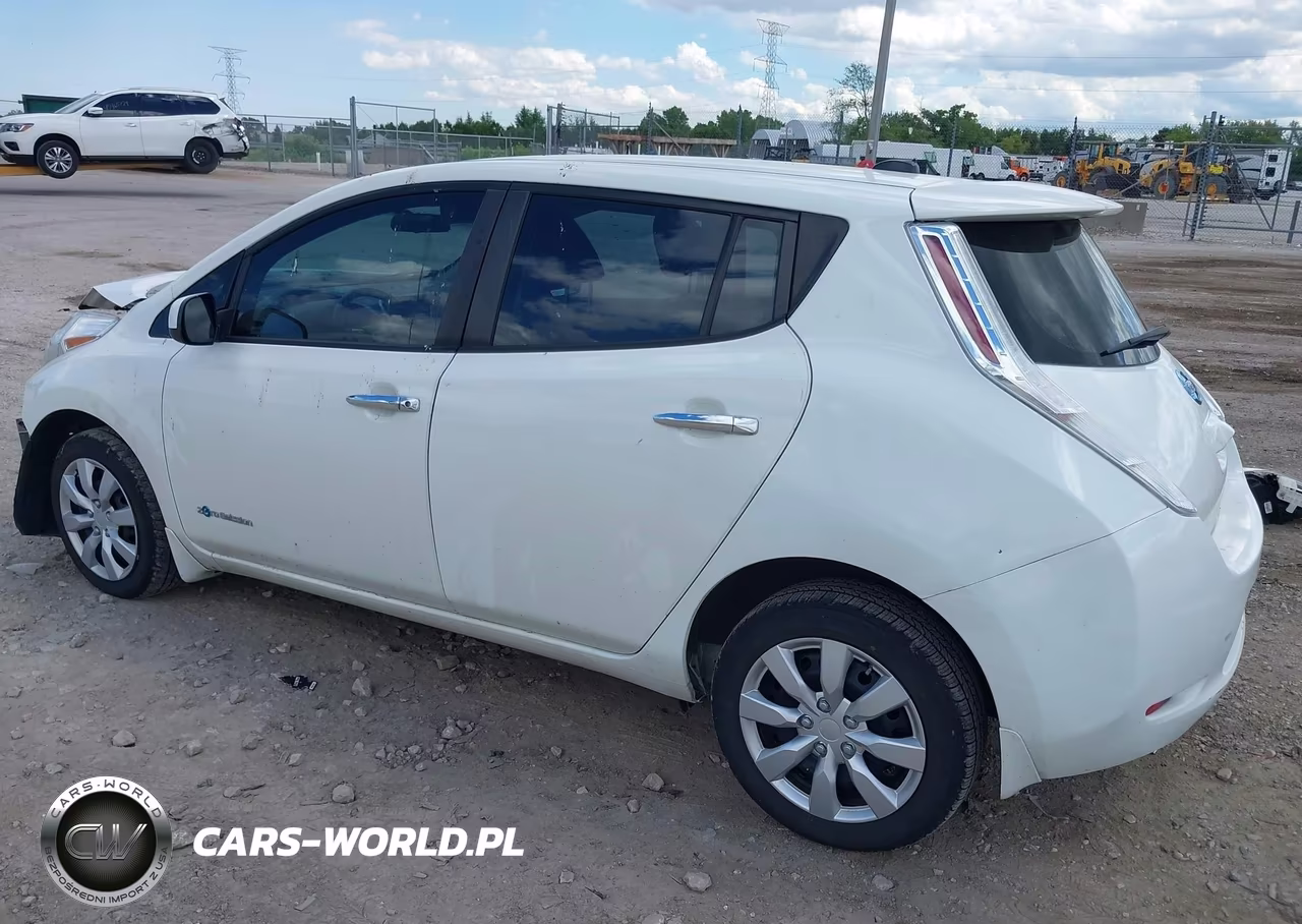 2015 Nissan Leaf S VIN:1N4AZ0CP7FC329147 - 3
