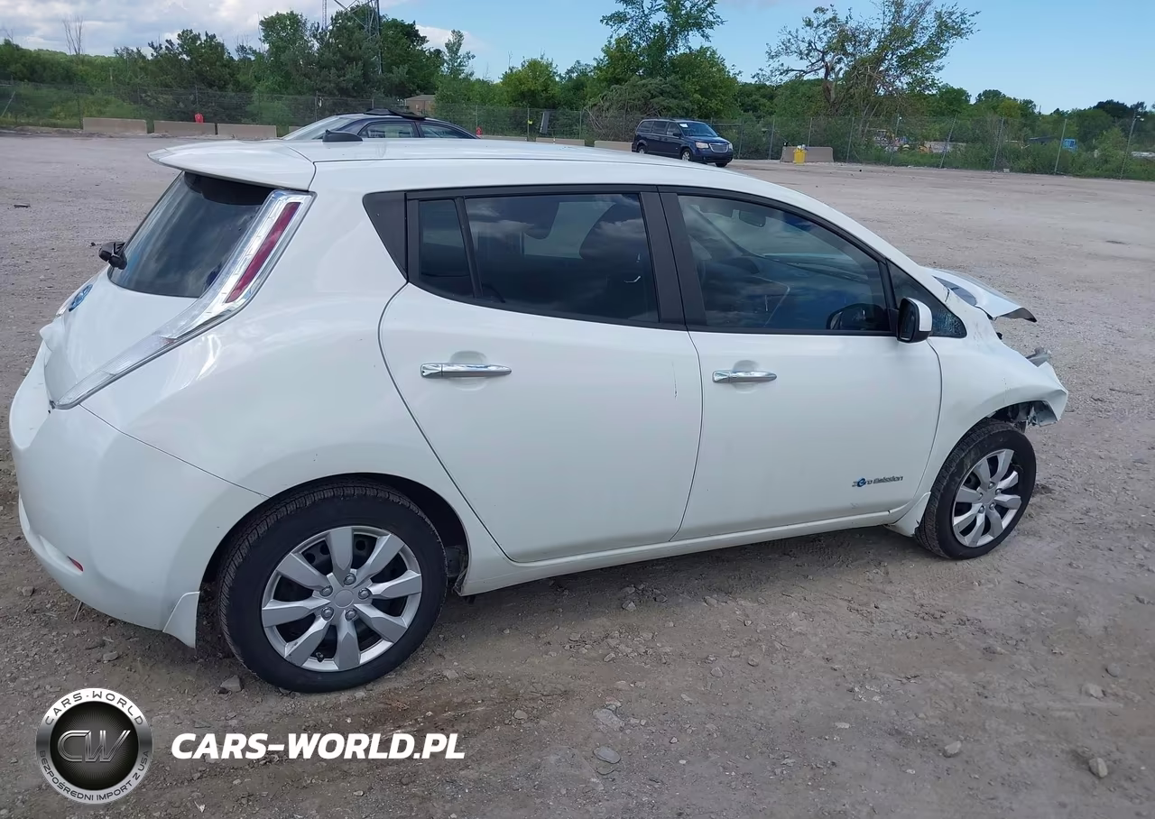 2015 Nissan Leaf S VIN:1N4AZ0CP7FC329147 - 4
