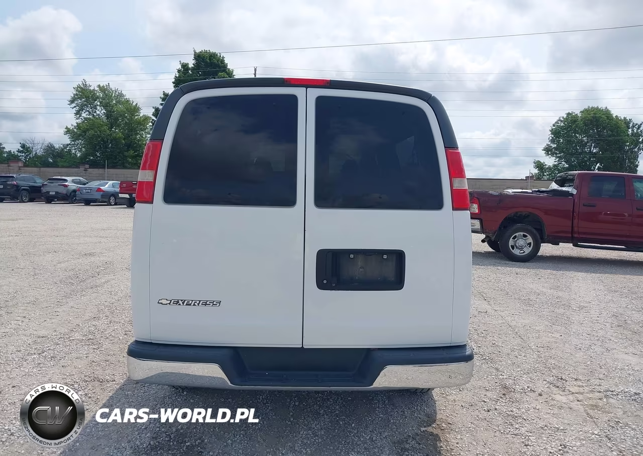 2017 Chevrolet Express 3500 Lt VIN:1GAZGPFGXH1269377 - 16