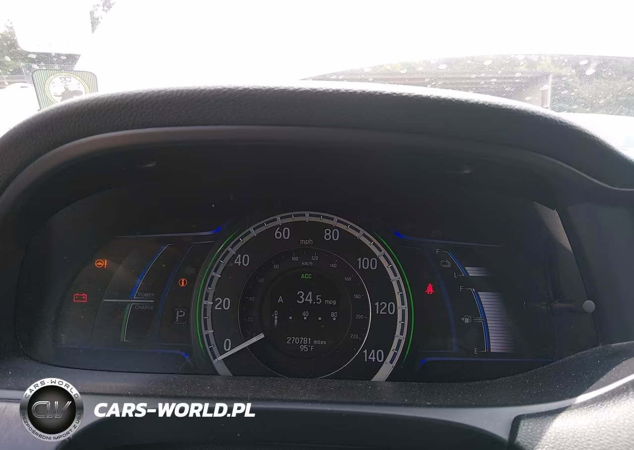 2015 Honda Accord Hybrid Touring VIN:1HGCR6F78FA010841 - 7