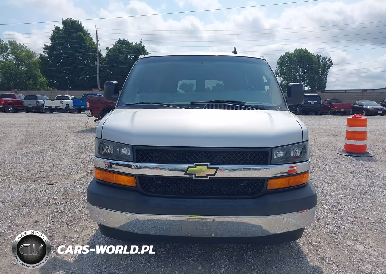 2017 Chevrolet Express 3500 Lt VIN:1GAZGPFF2H1266285 - 12