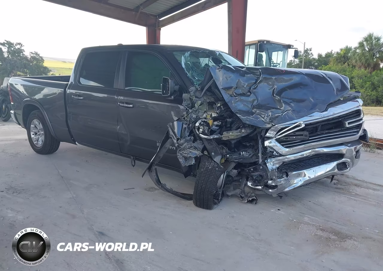 2019 Ram 1500 Laramie 4X4 6'4 Box – zdjęcie 1 z 15
