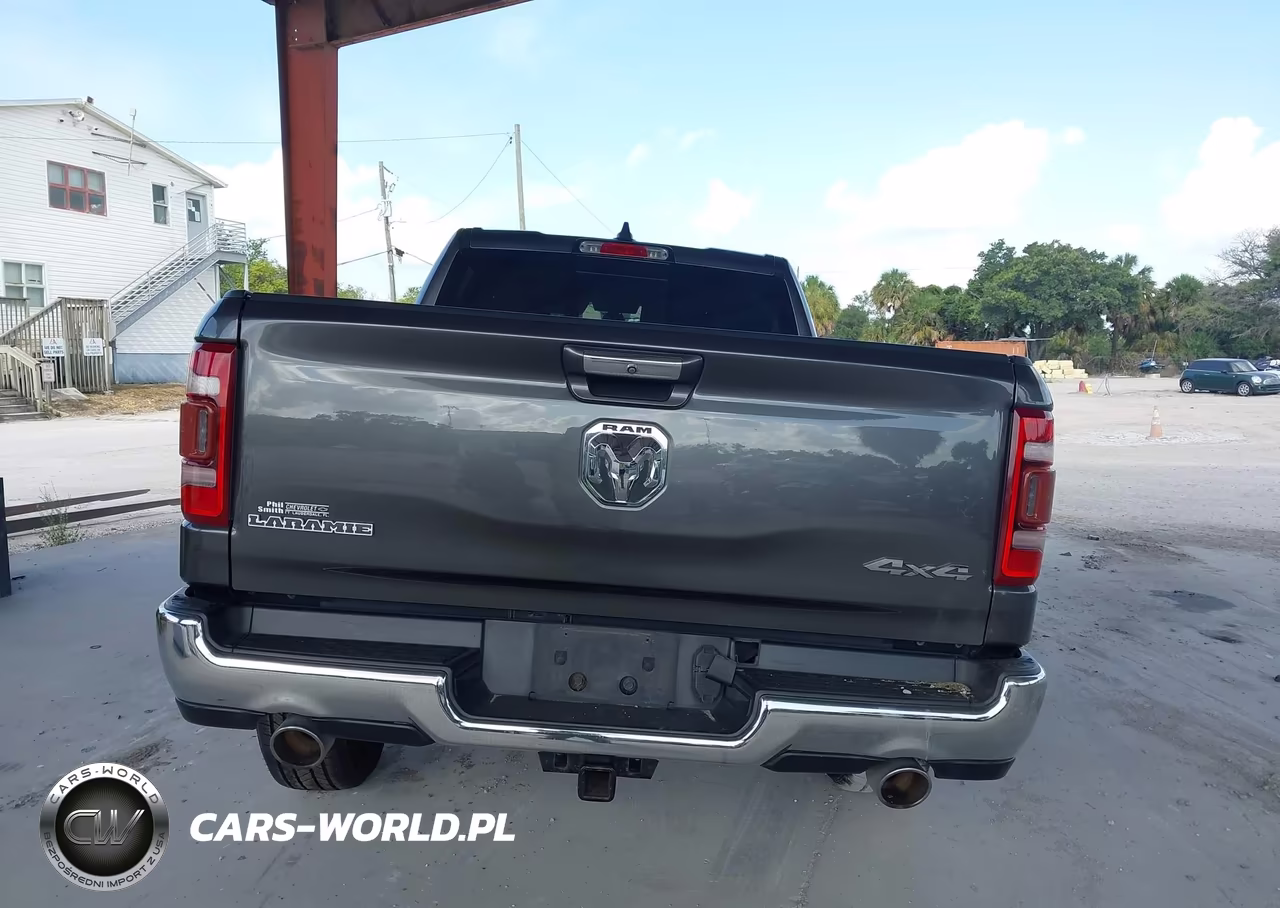 2019 Ram 1500 Laramie 4X4 6'4 Box VIN:1C6SRFRT6KN656778 - 15