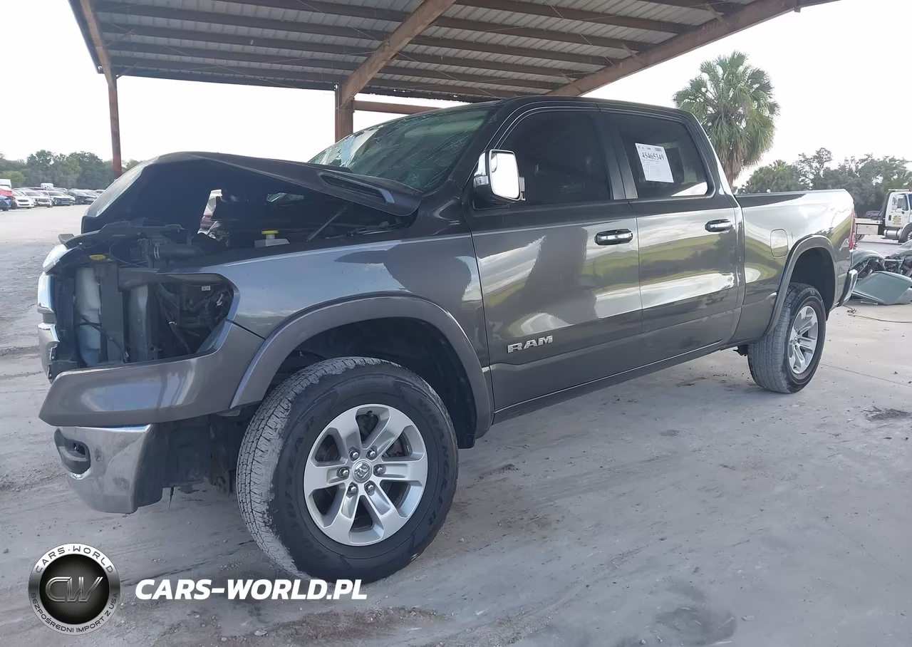 2019 Ram 1500 Laramie 4X4 6'4 Box VIN:1C6SRFRT6KN656778 - 2