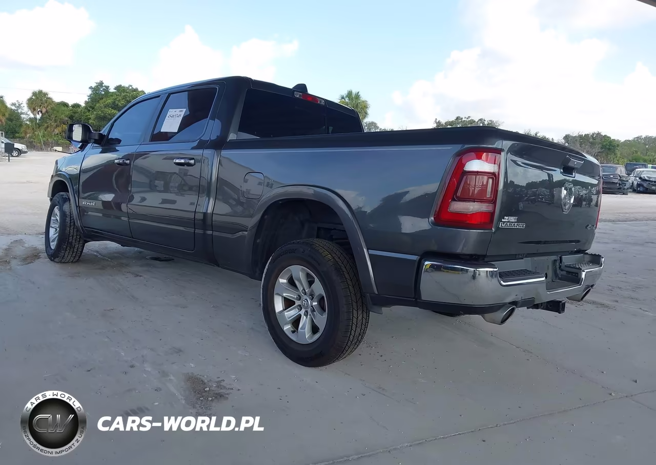 2019 Ram 1500 Laramie 4X4 6'4 Box VIN:1C6SRFRT6KN656778 - 3