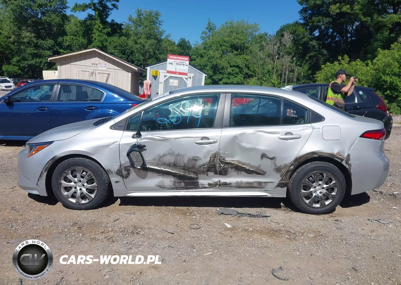 2026 Toyota Corolla Le VIN:5YFB4MDE3TP382237 - 14