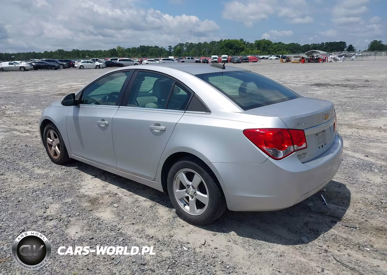 2015 Chevrolet Cruze 1Lt Auto VIN:1G1PC5SBXF7246533 - 3
