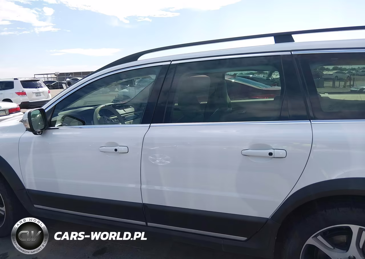 2014 Volvo Xc70 T6 Premier Plus VIN:YV4902BZ4E1175896 - 14