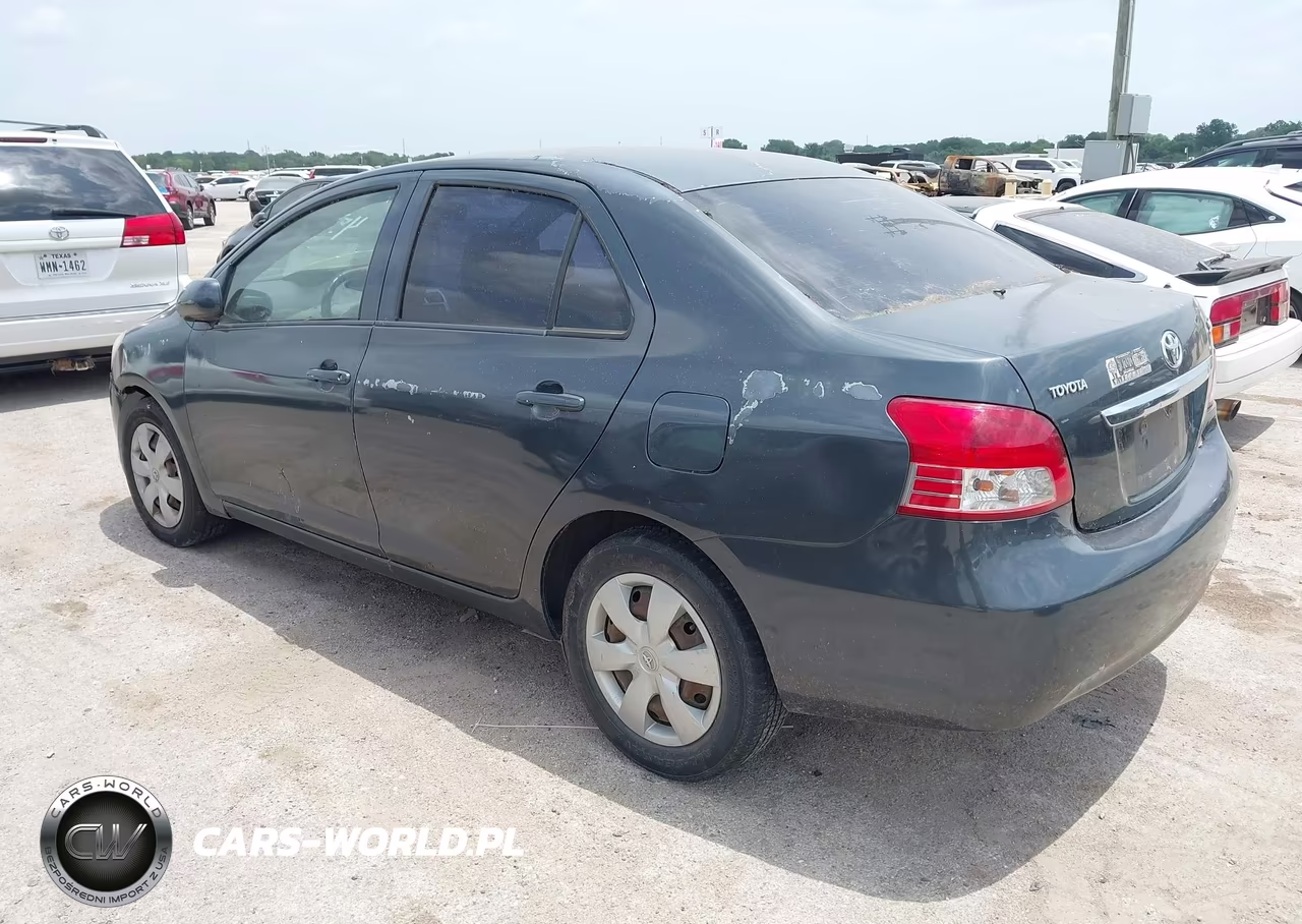 2007 Toyota Yaris VIN:JTDBT923371170711 - 3