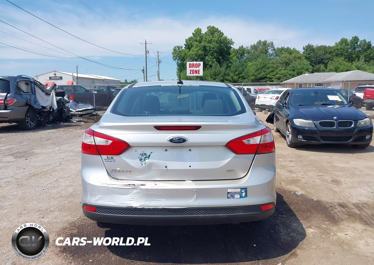 2012 Ford Focus Sel VIN:1FAHP3H23CL135410 - 17