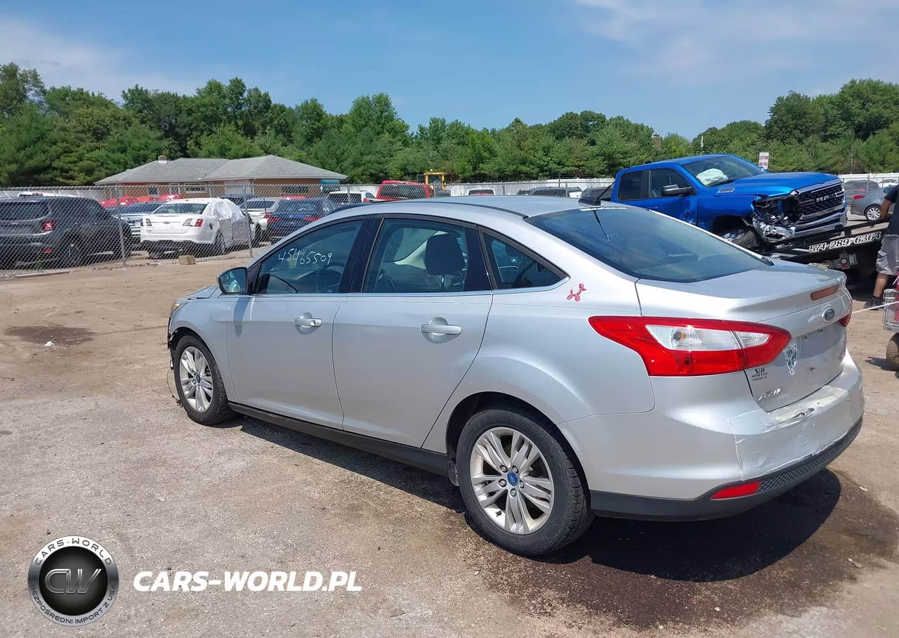 2012 Ford Focus Sel VIN:1FAHP3H23CL135410 - 3