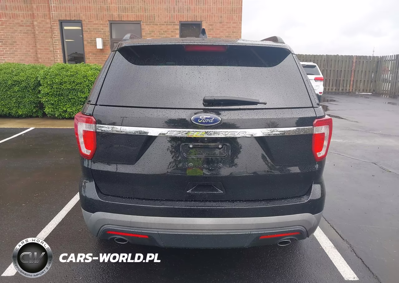 2016 Ford Explorer VIN:1FM5K8B88GGA72742 - 16