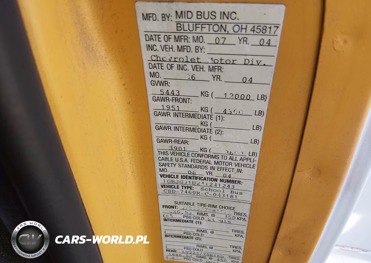 2004 Chevrolet Express Cutaway Base W-C7L-C7N VIN:1GBJG31U241241243 - 8