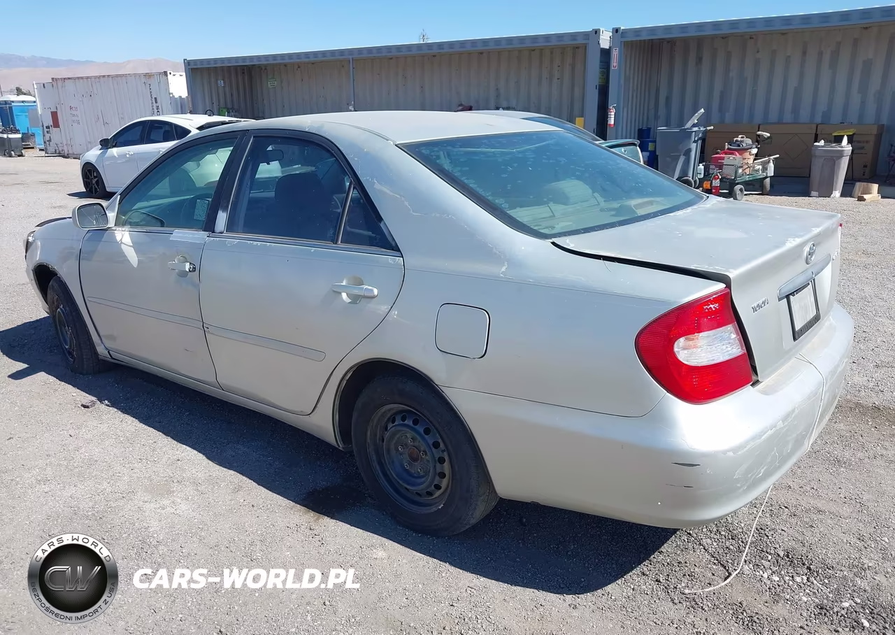 2003 Toyota Camry Le VIN:4T1BE32K53U695398 - 3