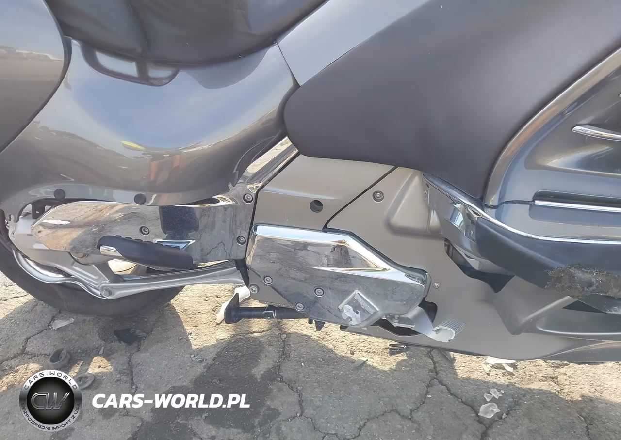 2006 BMW K1200 Lt VIN:WB10559A06ZL72868 - 8
