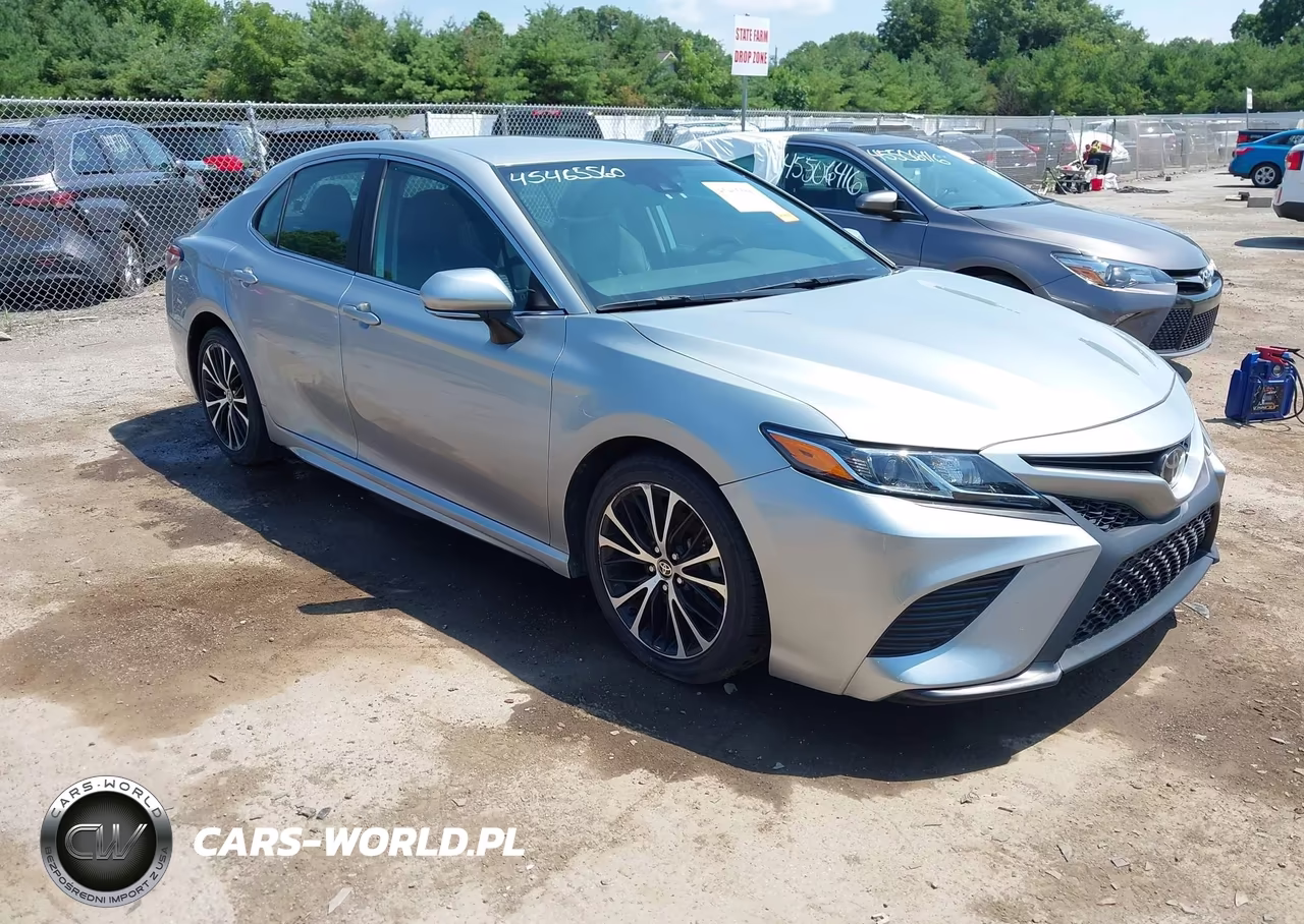 2020 Toyota Camry Se