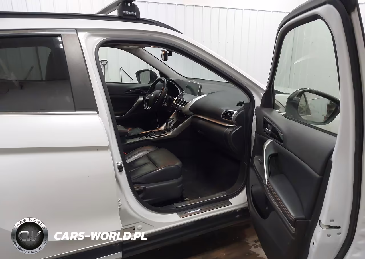 2018 Mitsubishi Eclipse Cross Se-Sel VIN:JA4AT5AA0JZ070301 - 5