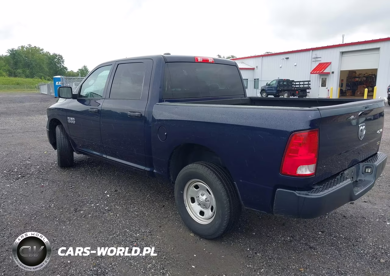 2018 Ram 1500 Tradesman 4X4 5'7 Box VIN:1C6RR7KG2JS277875 - 3
