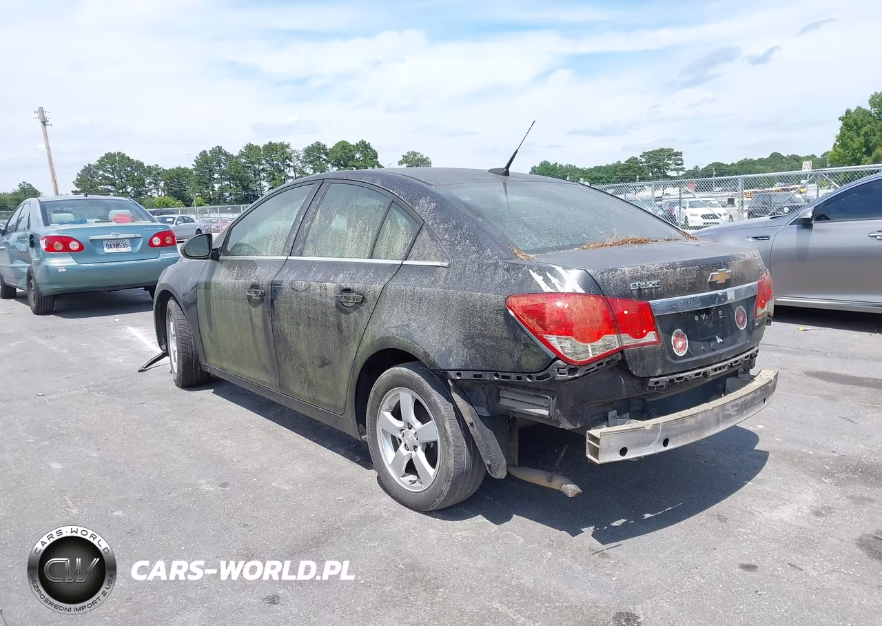 2014 Chevrolet Cruze 1Lt Auto VIN:1G1PC5SB3E7443073 - 3