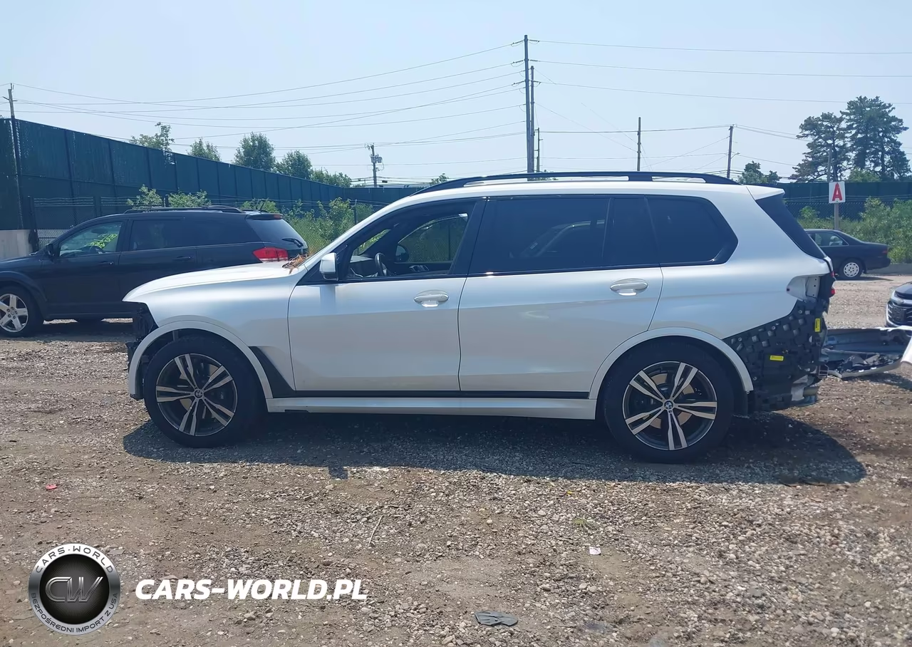 2024 BMW X7 xDrive40I VIN:5UX23EM04R9W04519 - 14